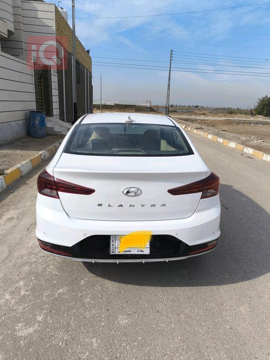 هيونداي النترا